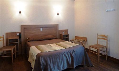 Concorde - Centre Hotel 2*
